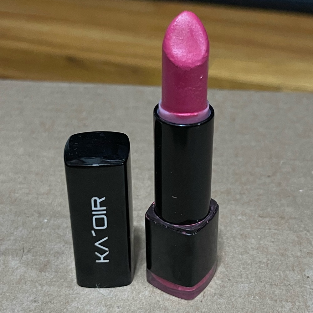 Keyshia Ka’oir Mistress kaoir Lipstick